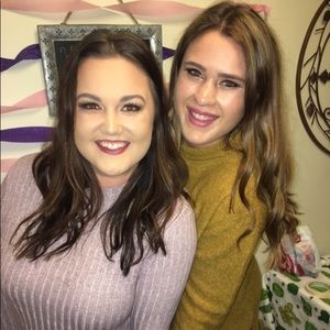 Meet your Posher, Cara